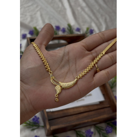 Leafy Necklace (one gram model)